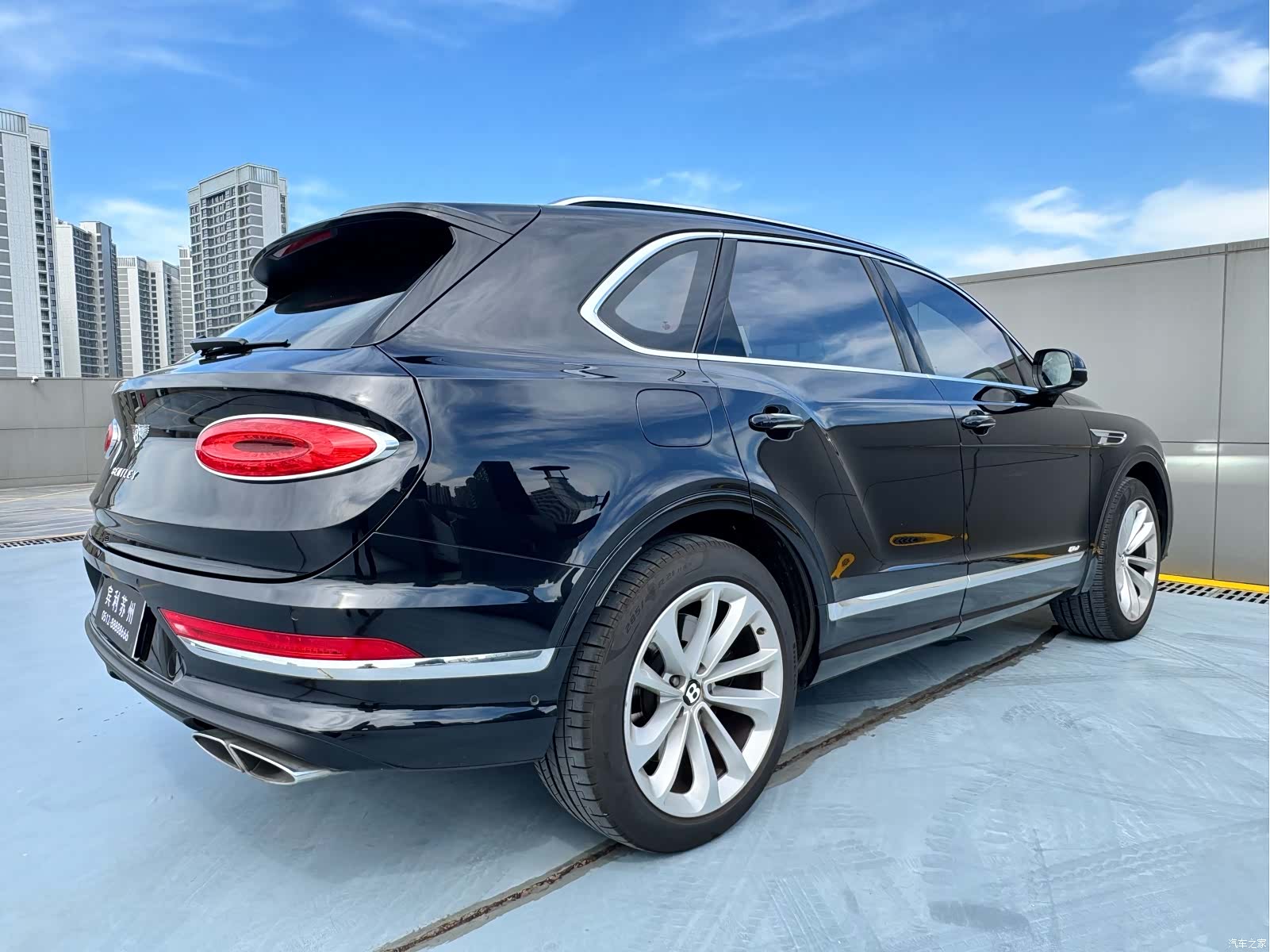 Bentley Bentayga, 2021 все фото