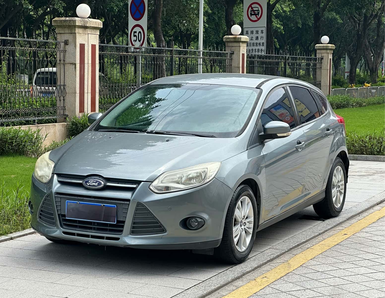 Ford Focus, 2012 1