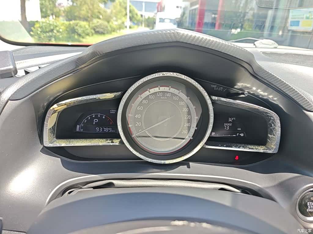 Mazda Mazda3, 2016 12