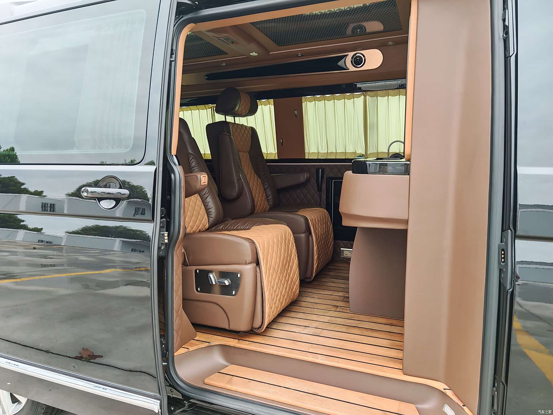 Volkswagen 7, 2018 4