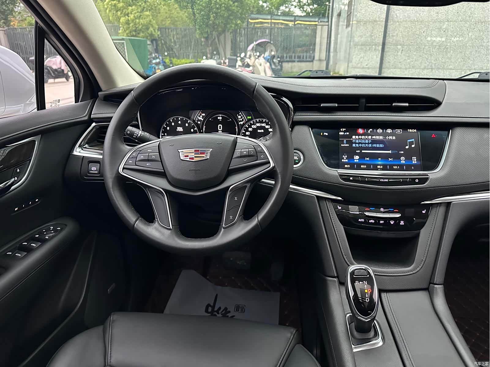 Cadillac XT5, 2018 11