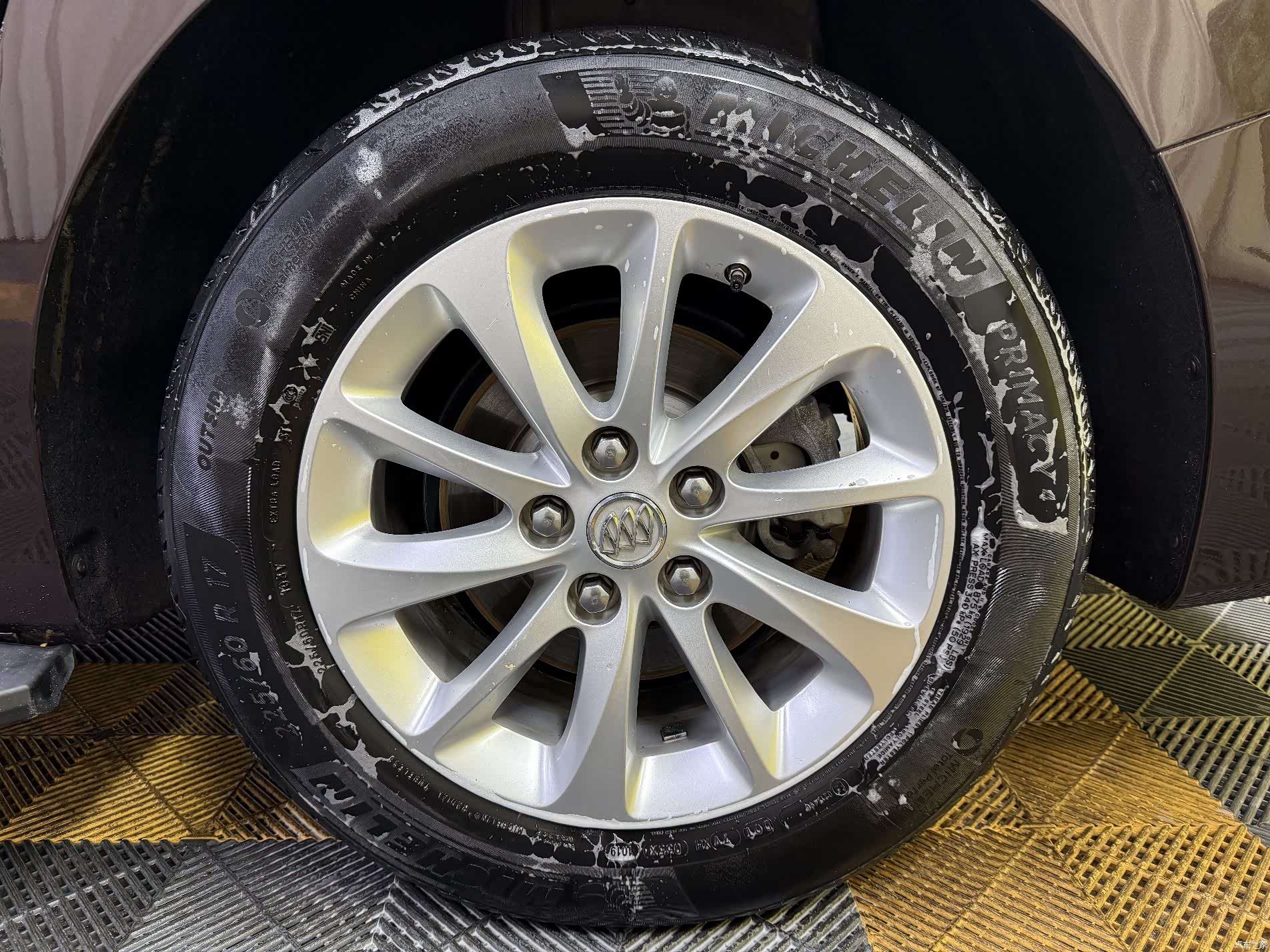 Buick GL8, 2019 4