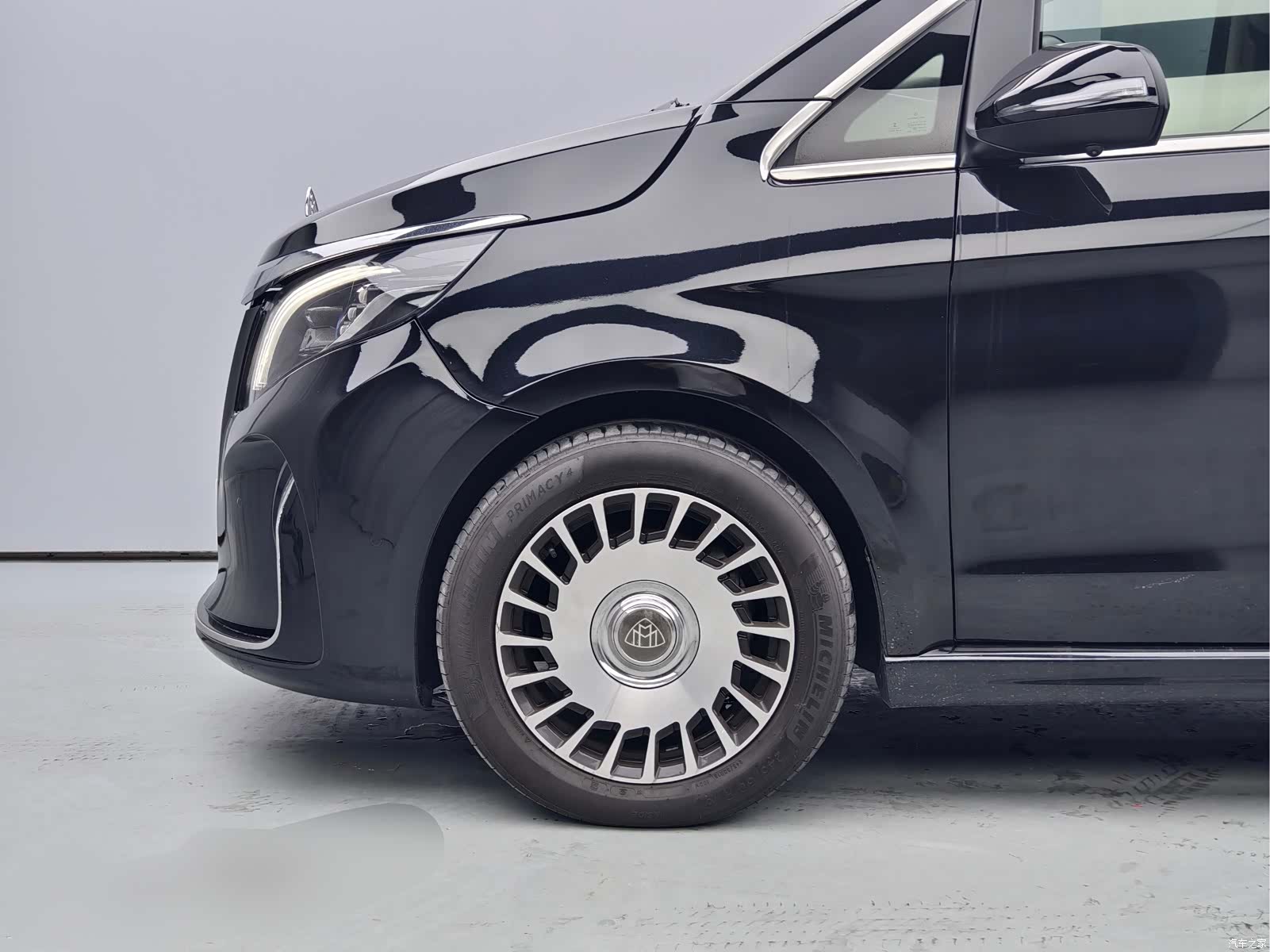 Mercedes-Benz V-Class, 2020 7