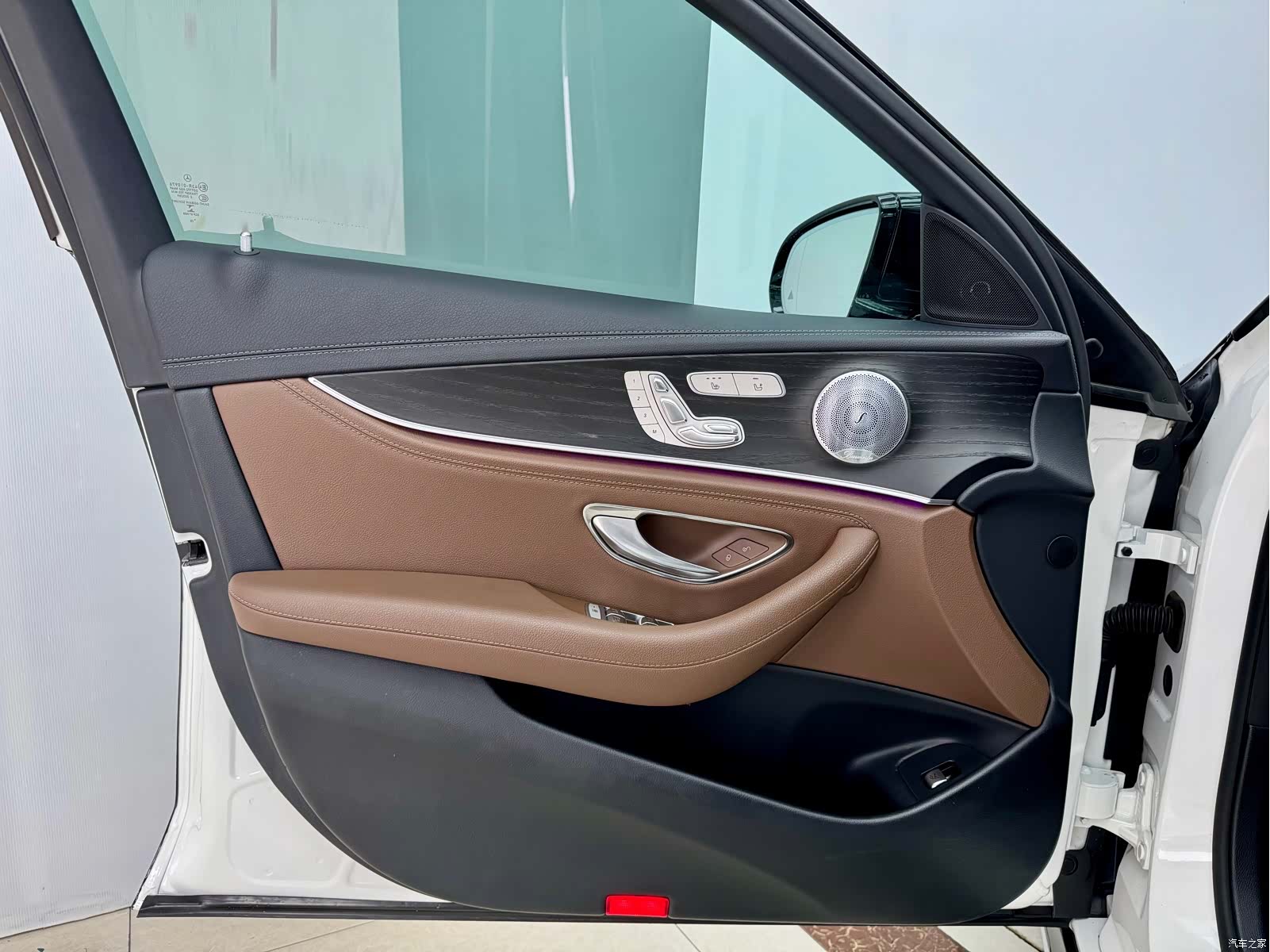 Mercedes-Benz E-Class, 2020 8