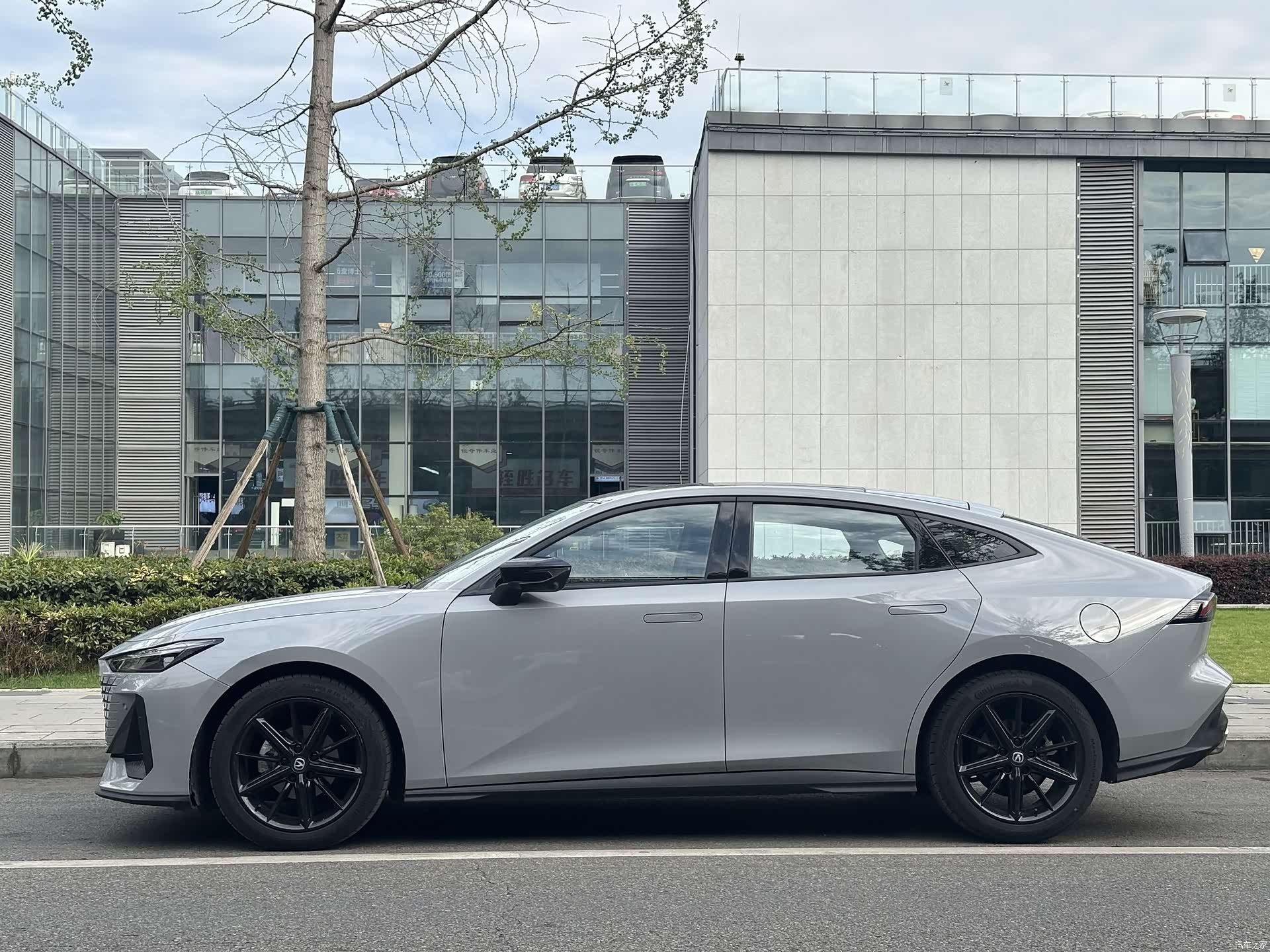 Changan UNI-V, 2024 2