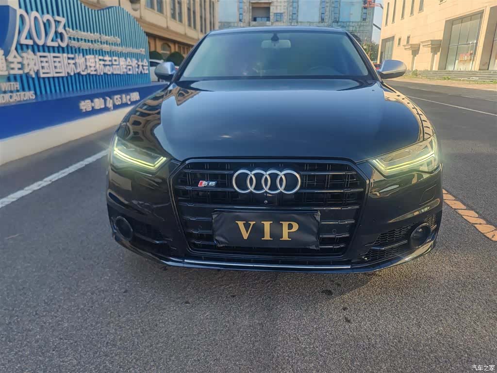 Audi A6L, 2017 4