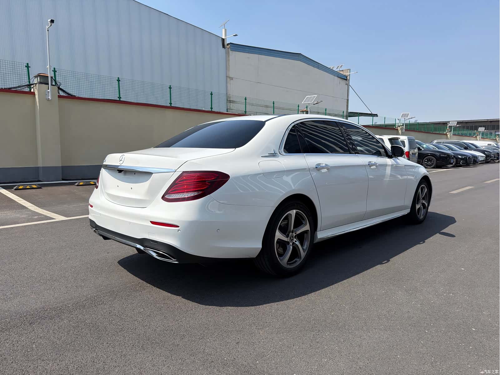 Mercedes-Benz E-Class, 2019 14