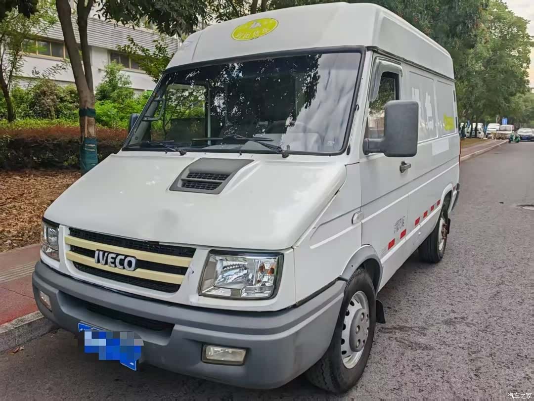 Iveco A35, 2016 1