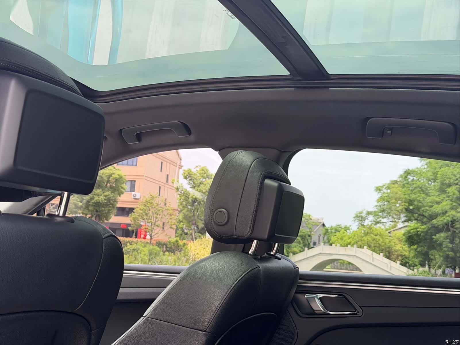 Porsche Macan, 2020 10