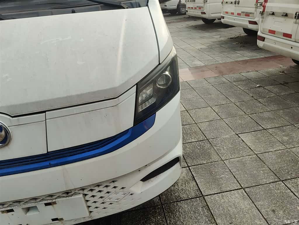 DongFeng EM27, 2025 24