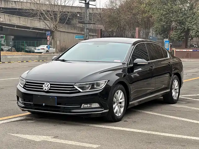 Volkswagen Magotan 2019 — купить из Китая под заказ