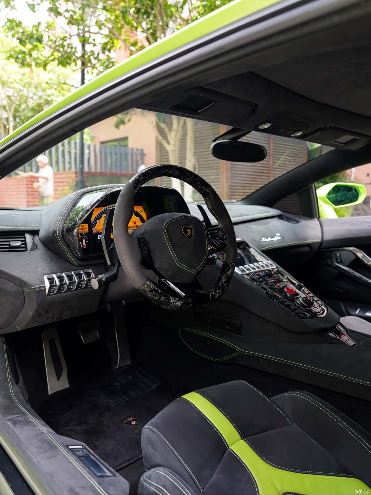 Lamborghini LP, 2014 17