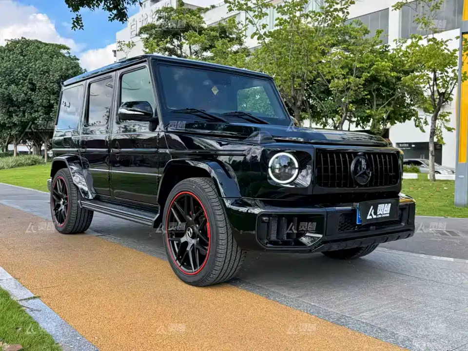 Mercedes-Benz G-class