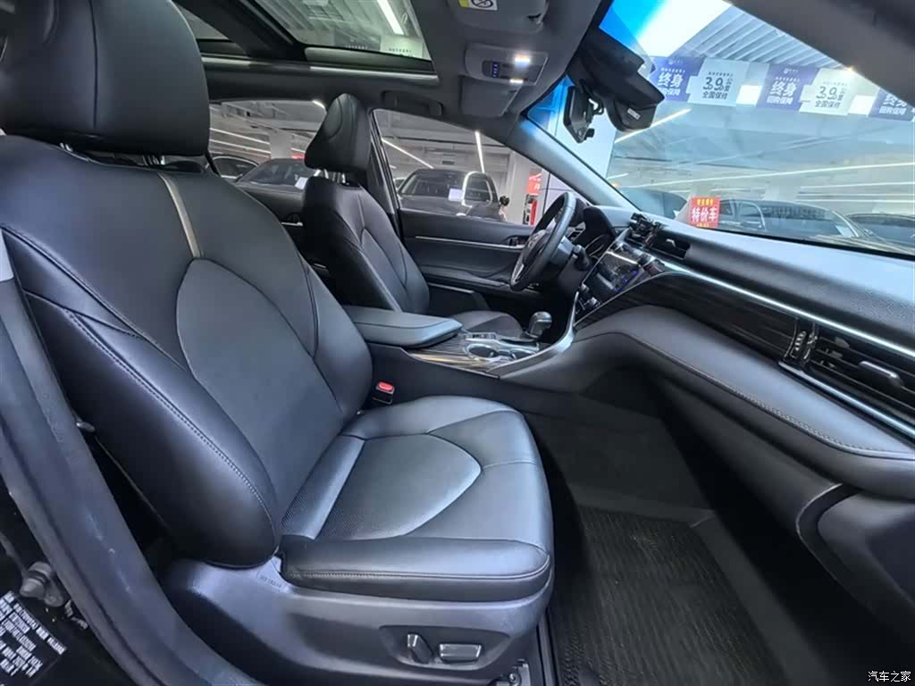 Toyota Camry, 2020 8