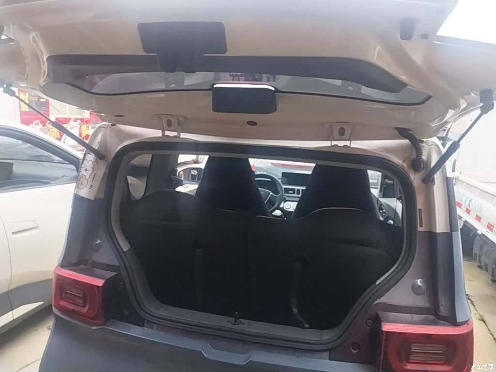 Wuling MINIEV, 2022 19