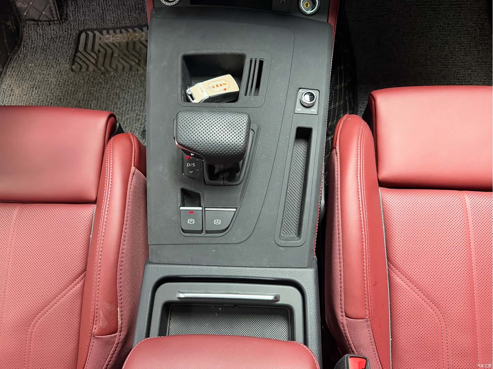 Audi Q5L, 2024 10