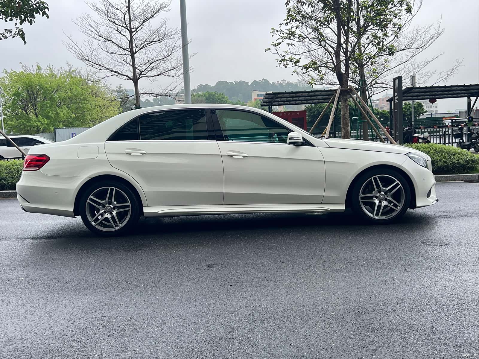 Mercedes-Benz E-Class, 2016 7
