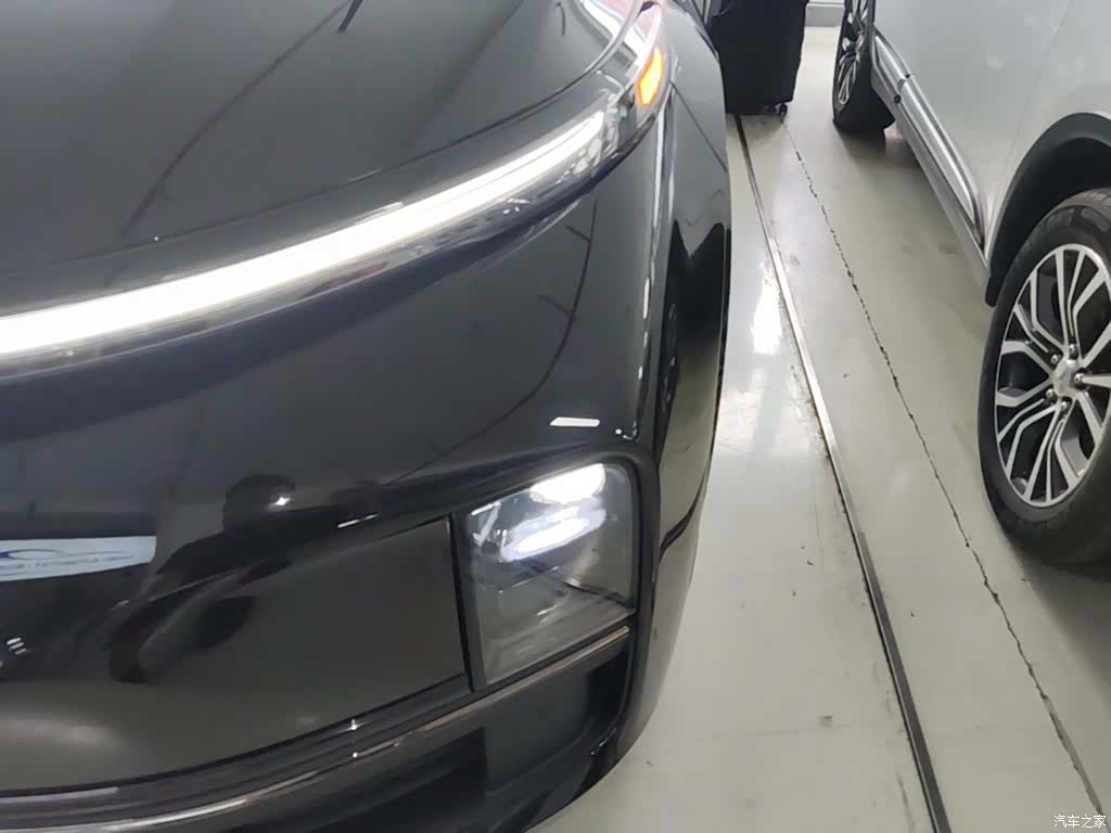Li Auto L8, 2024 24