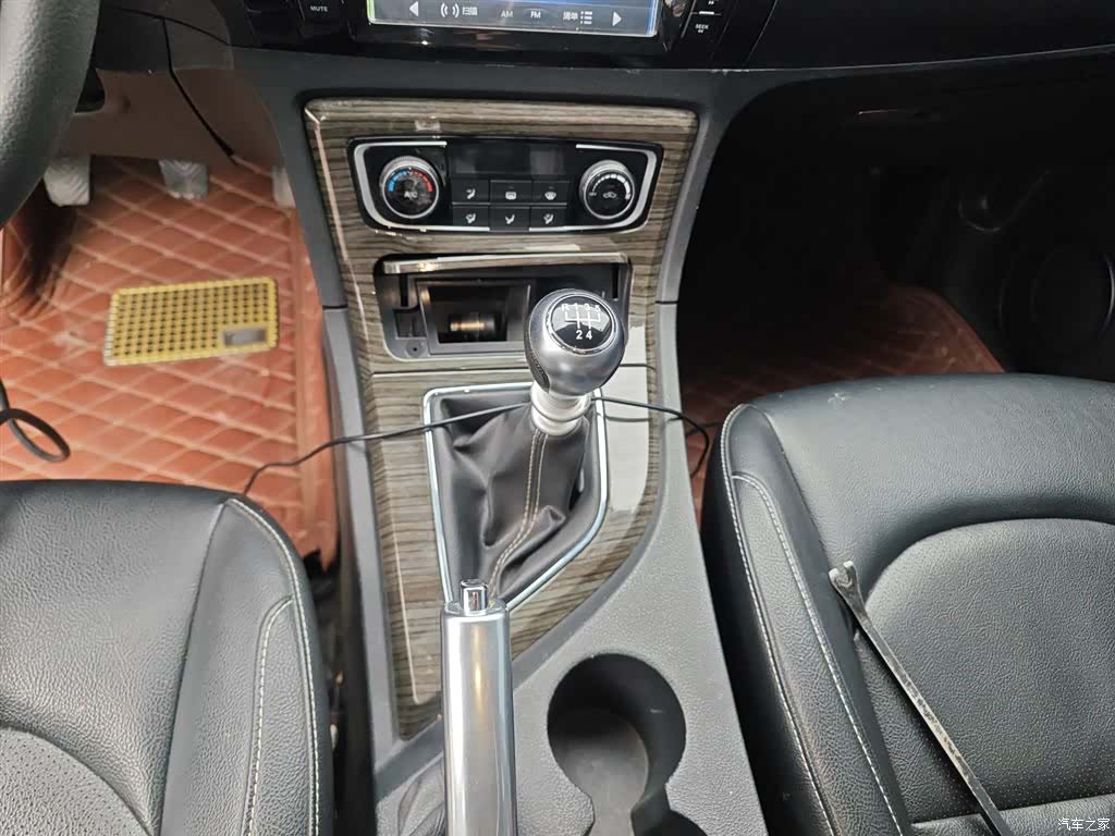 Zotye T600, 2016 14
