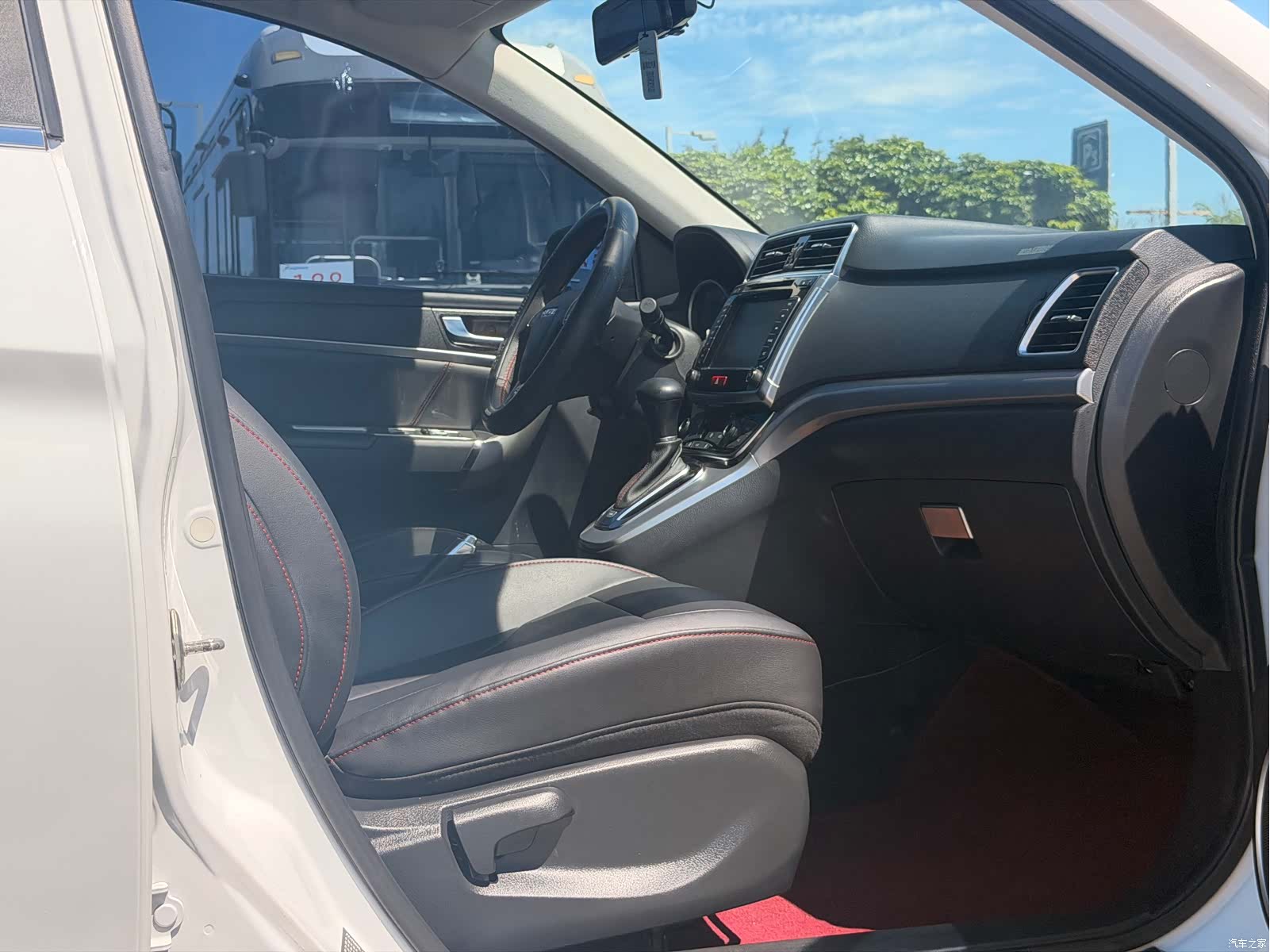 Haval M6, 2018 8