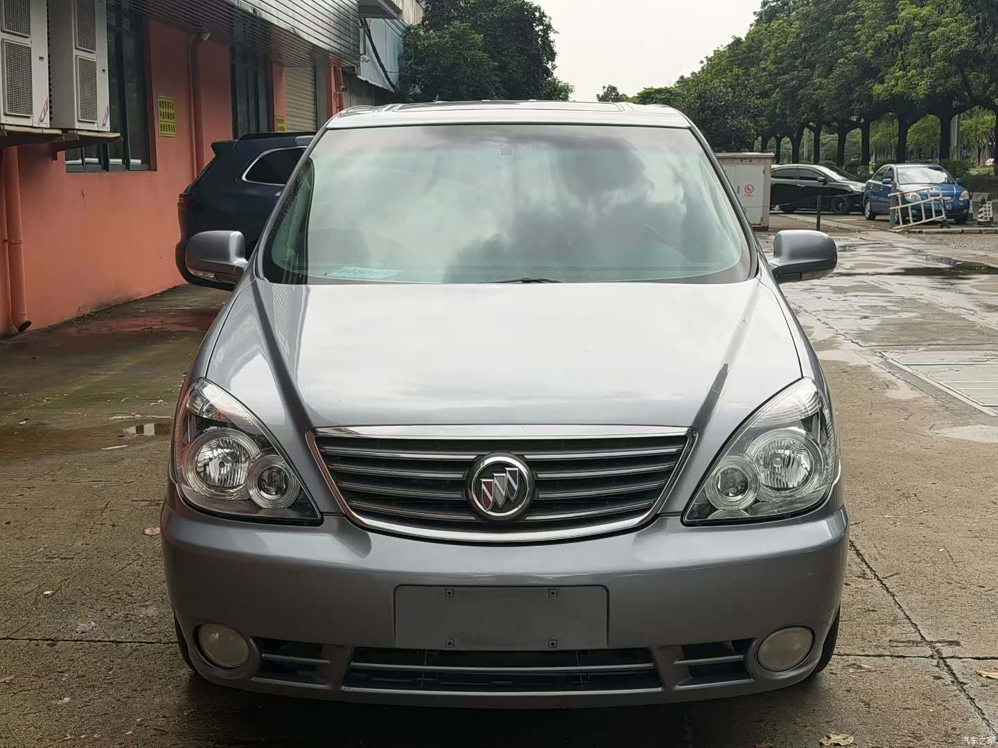 Buick GL8, 2006 2