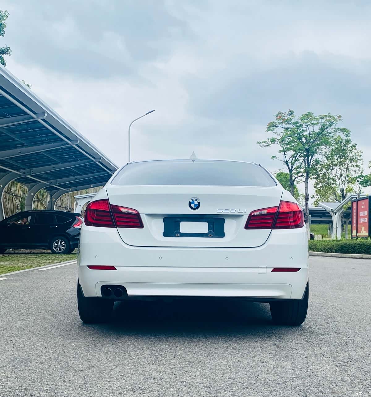 BMW 5 Series, 2011 6