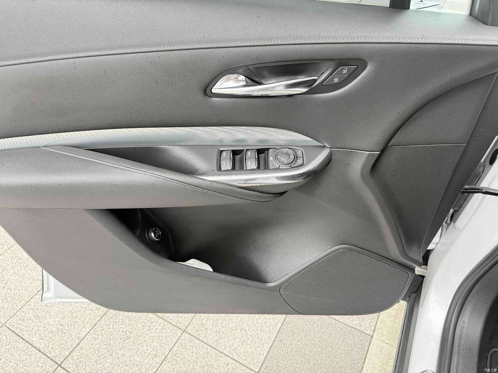 Cadillac XT4, 2019 17