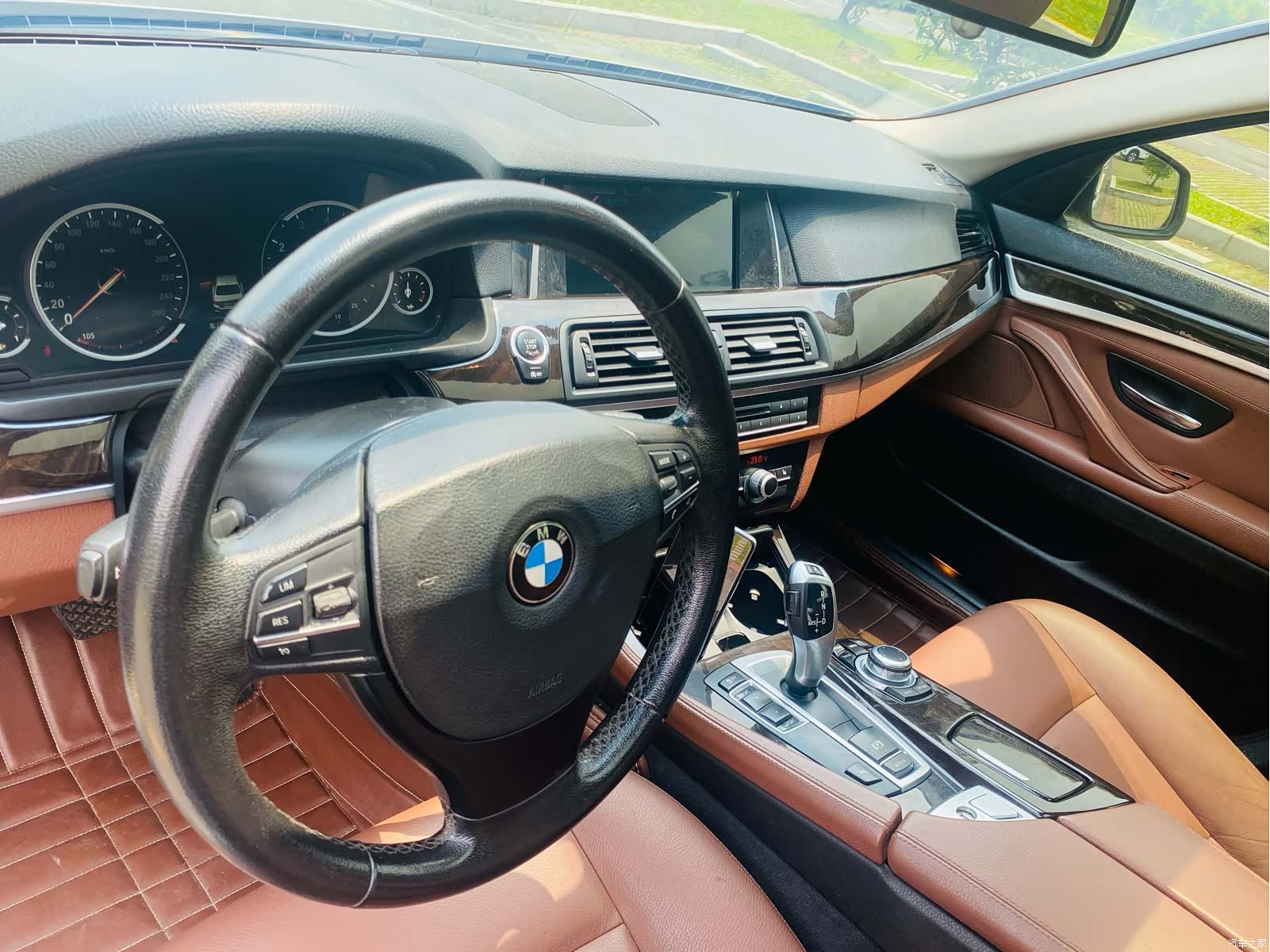BMW 5 Series, 2014 10