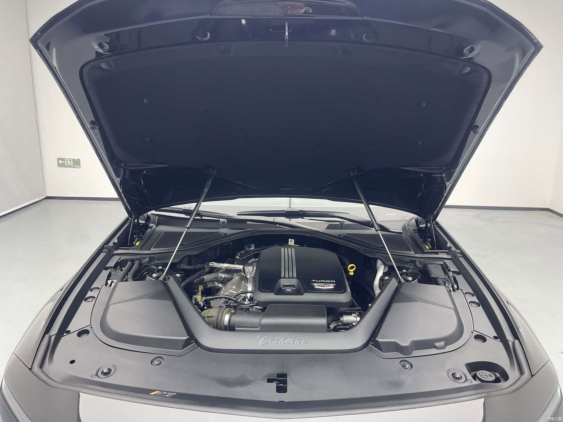 Cadillac CT6, 2025 17
