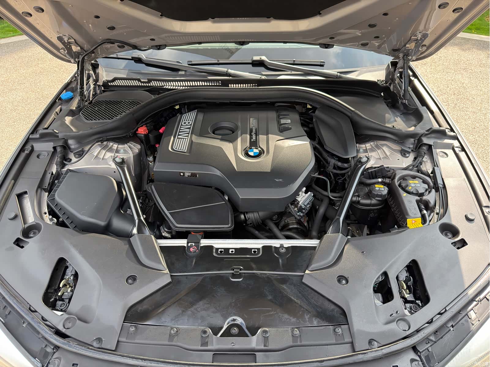 BMW 5 Series, 2017 37
