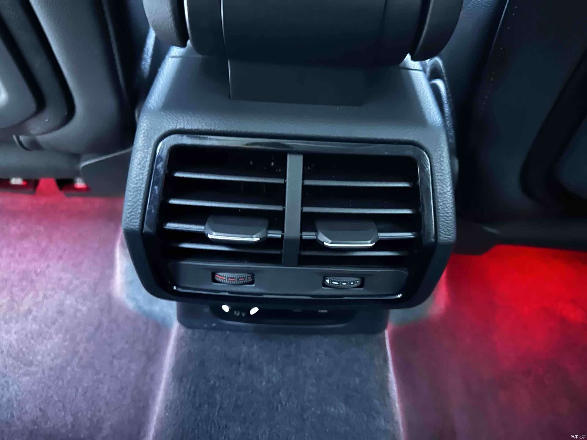 Audi Q3, 2022 16