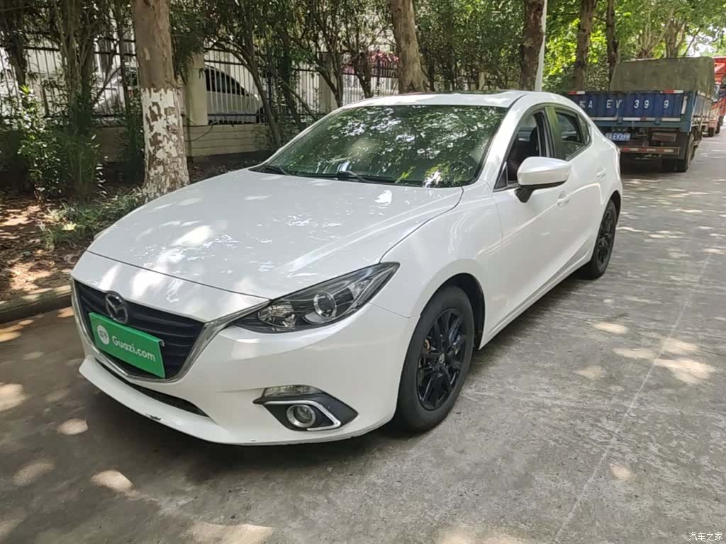 Mazda Mazda3, 2016 1