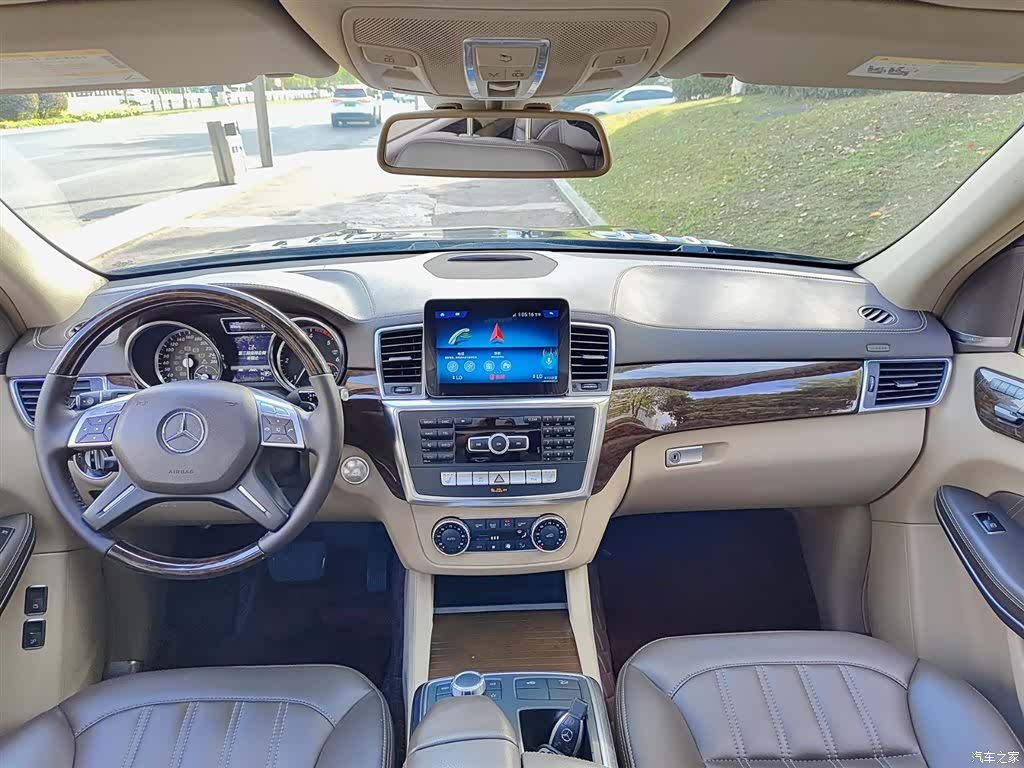 Mercedes-Benz GL-Class, 2013 10