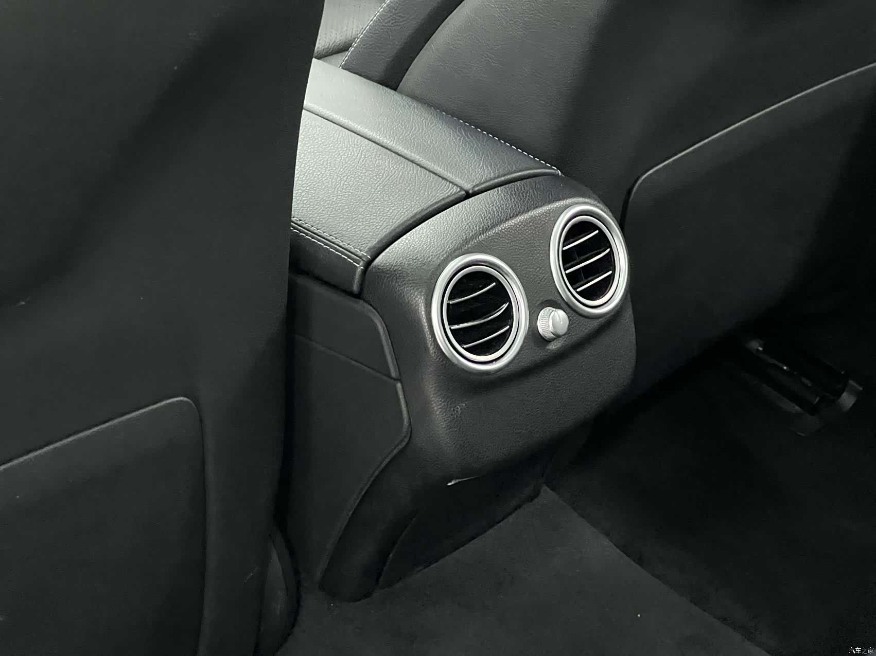Mercedes-Benz C-Class, 2017 15