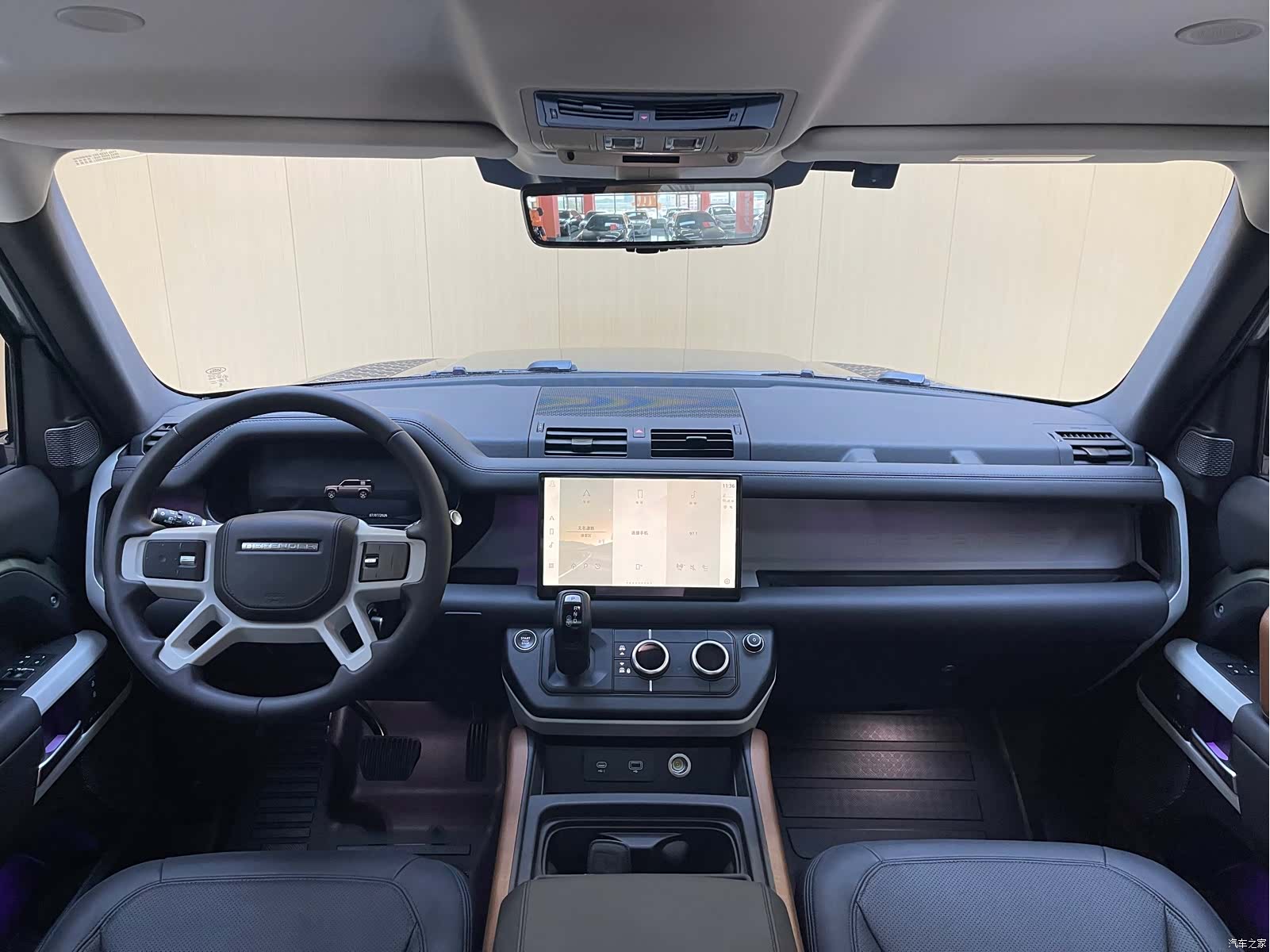Land Rover Defender, 2023 все фото