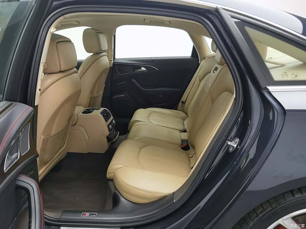 Audi A6L, 2012 15