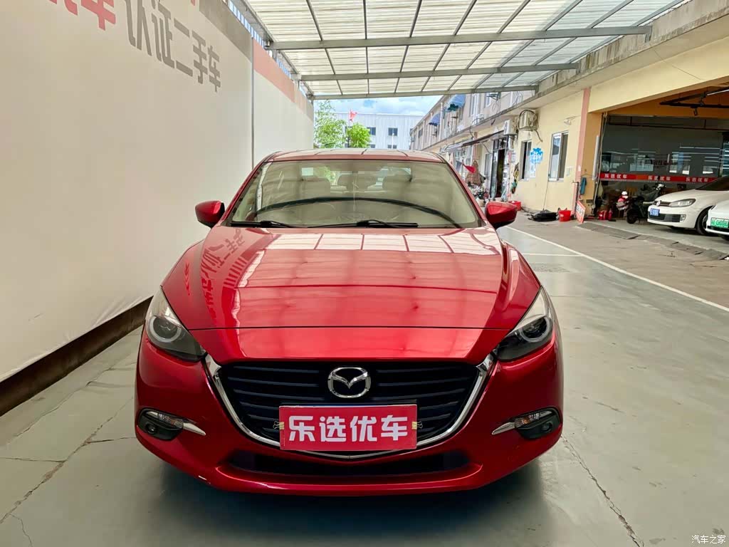 Mazda Mazda3, 2018 2