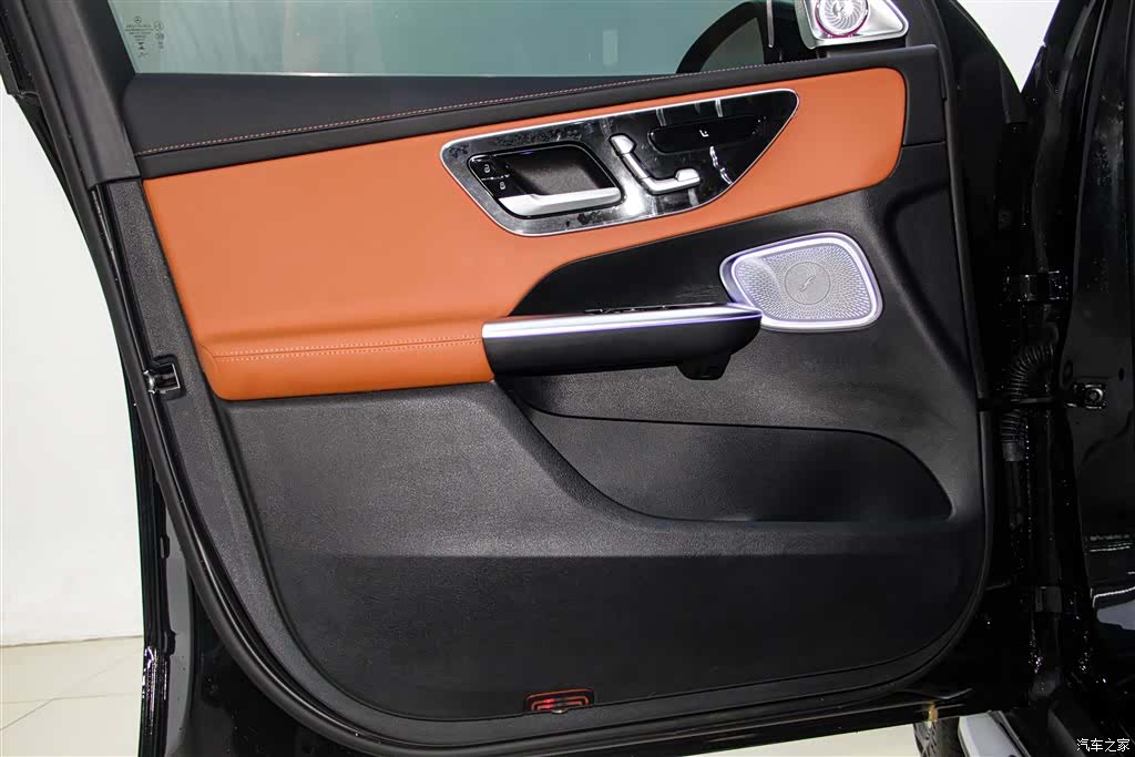 Mercedes-Benz GLC, 2025 22