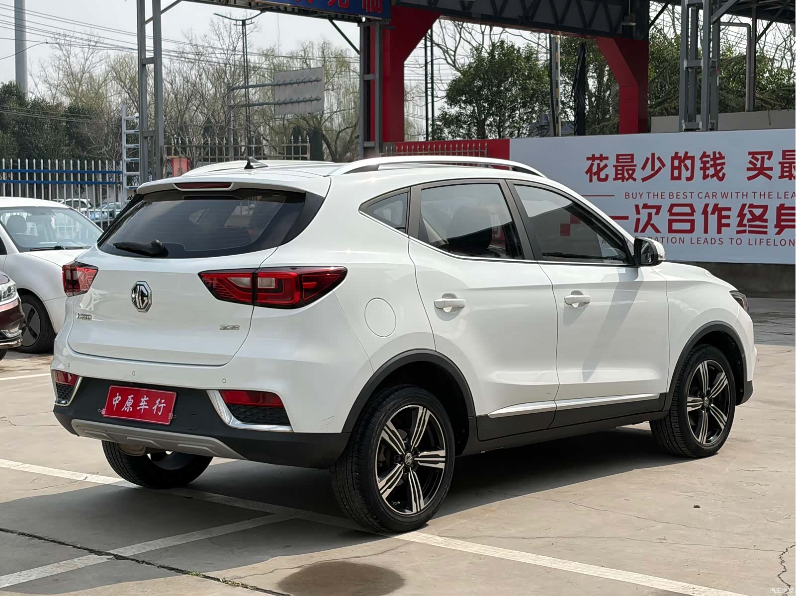 MG ZS, 2018 17