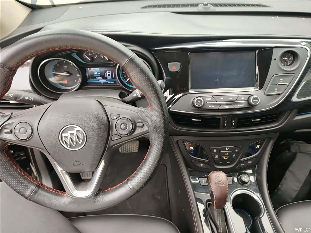 Buick Envision Plus, 2017 10