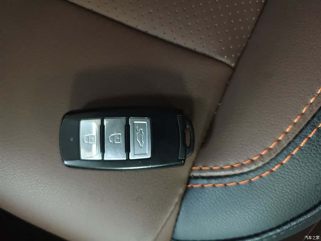 DongFeng X5, 2017 9