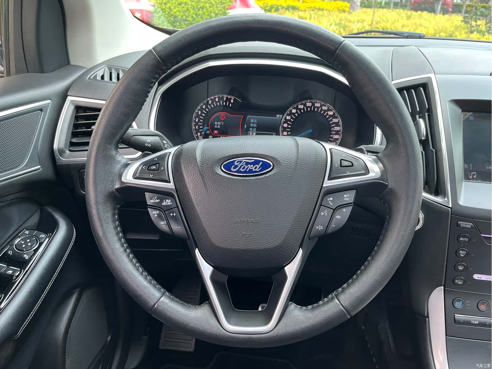 Ford Edge, 2017 10