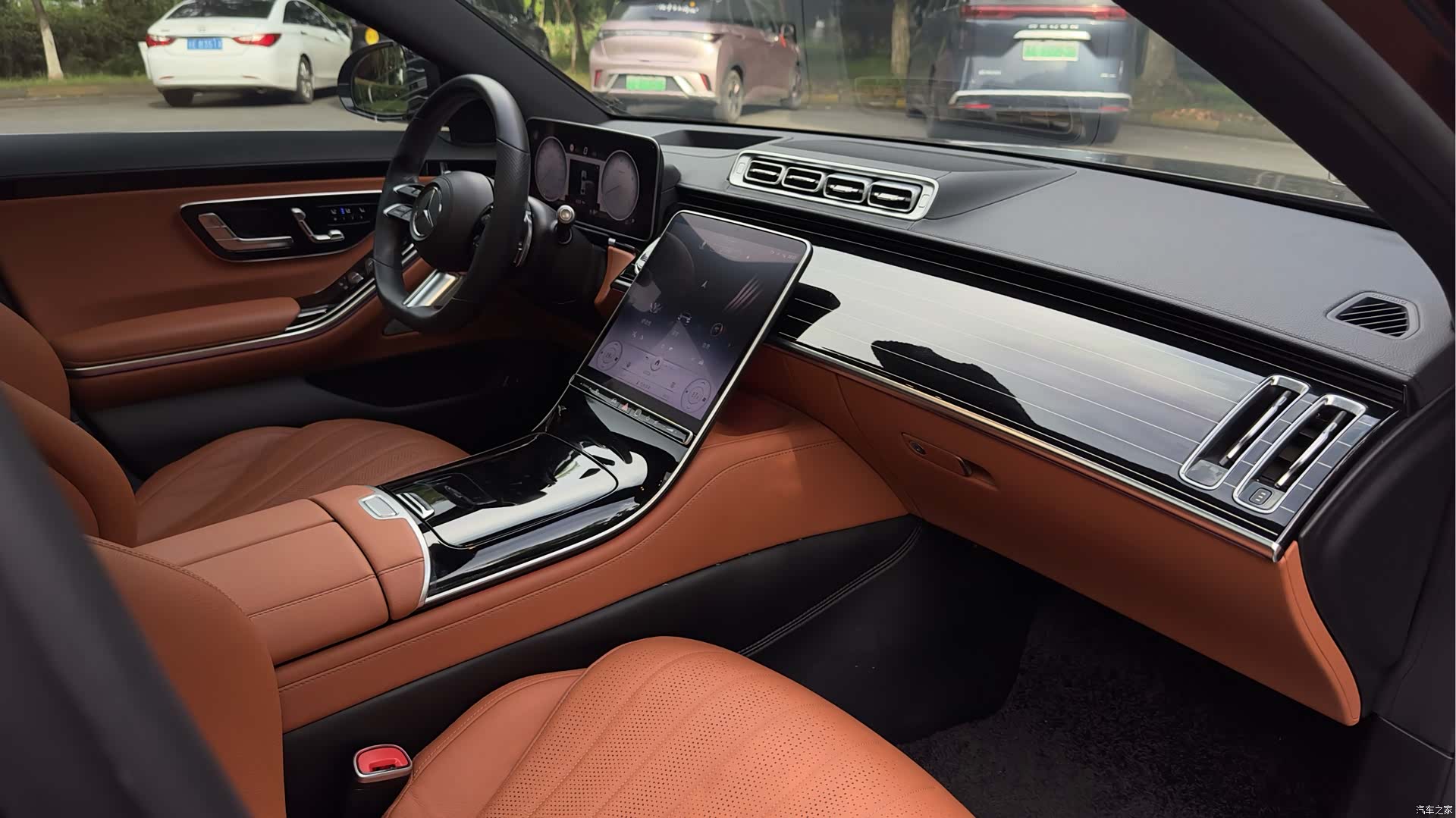 Mercedes-Benz S-Class, 2022 14