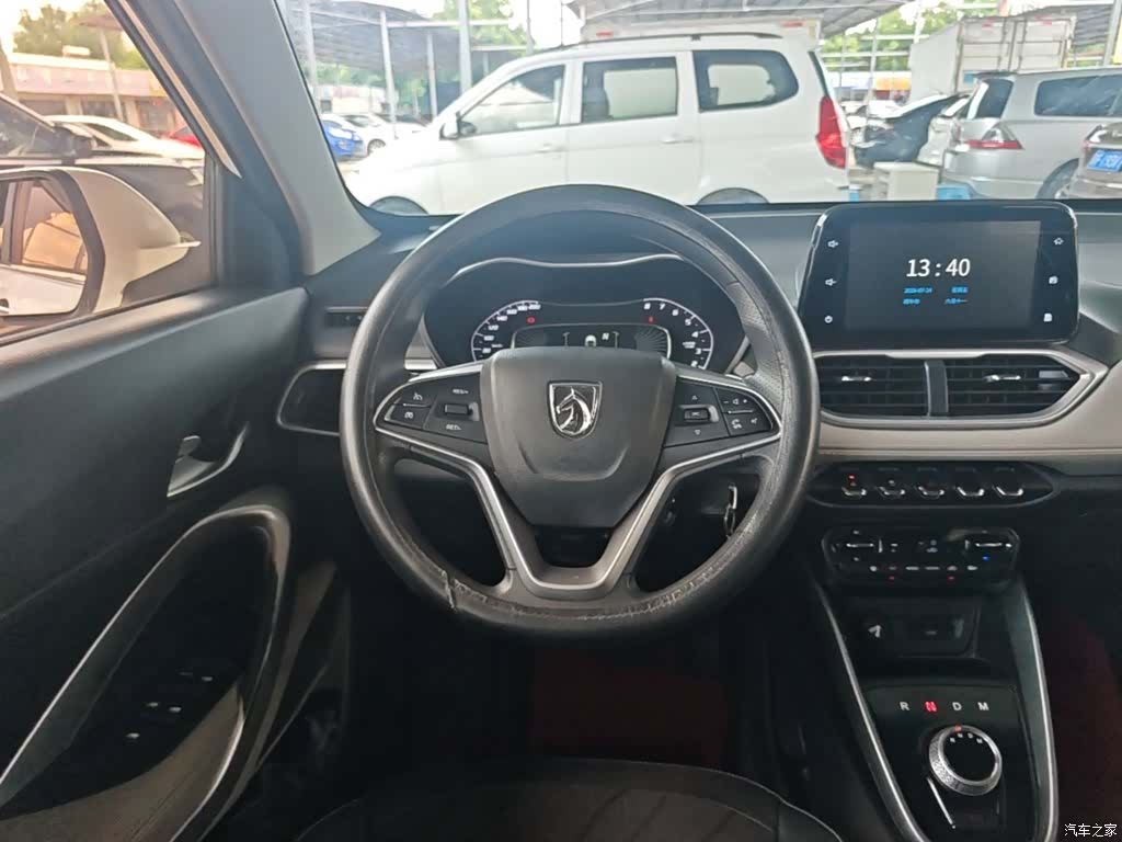 Wuling 510, 2018 11