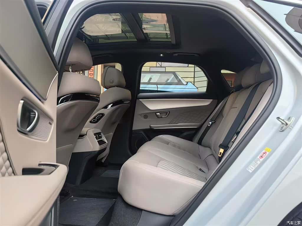 BYD Han, 2024 6