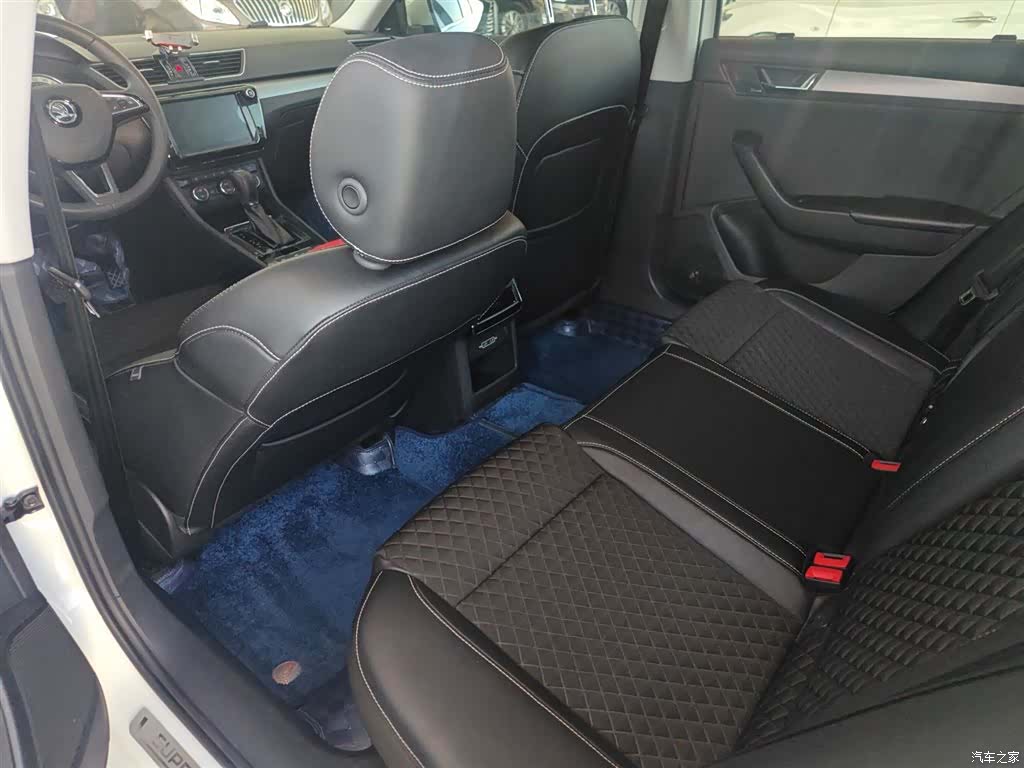 Skoda Superb, 2018 12
