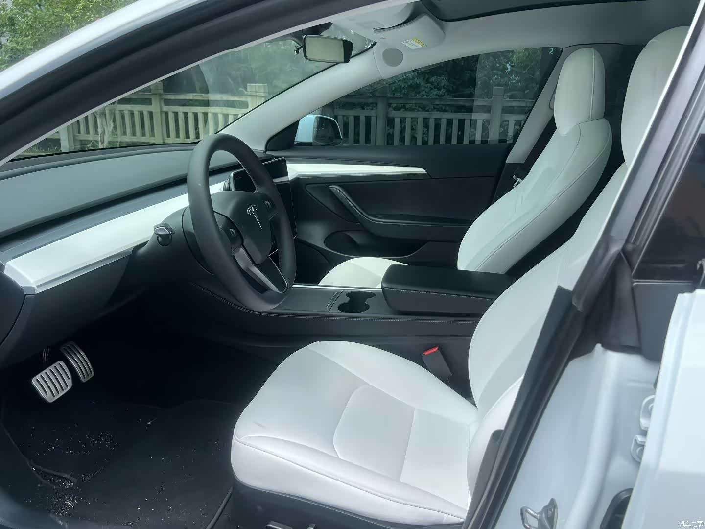 Tesla Model 3, 2022 4