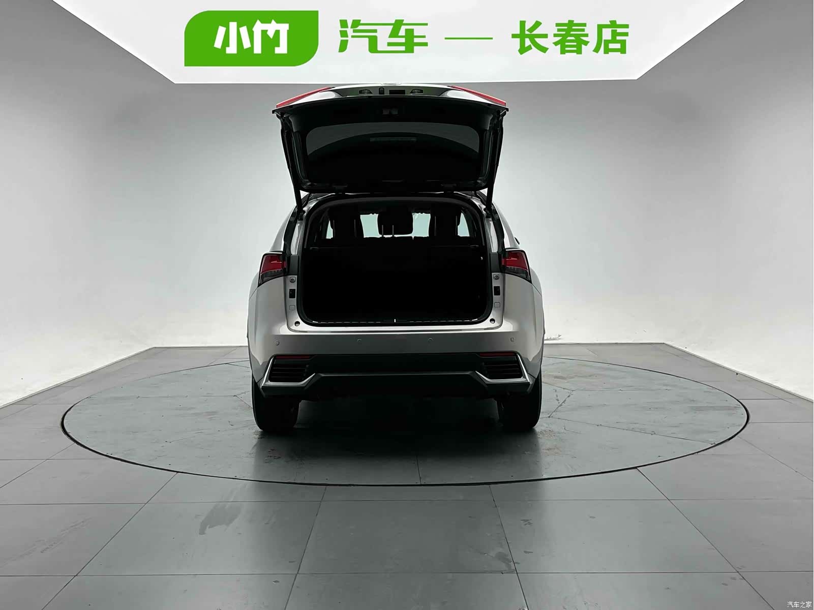 Lexus NX, 2020 все фото