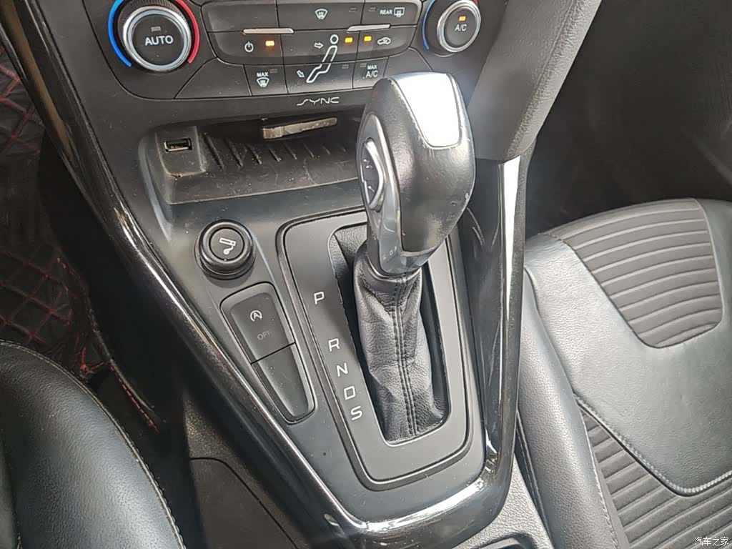 Ford Focus, 2015 14