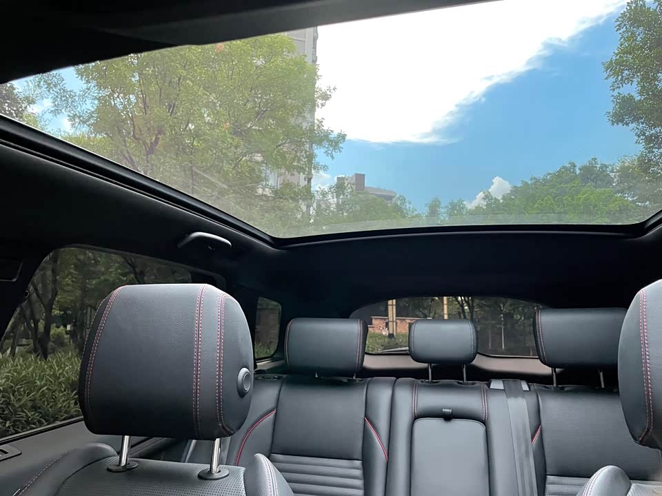 Land Rover Discover sports